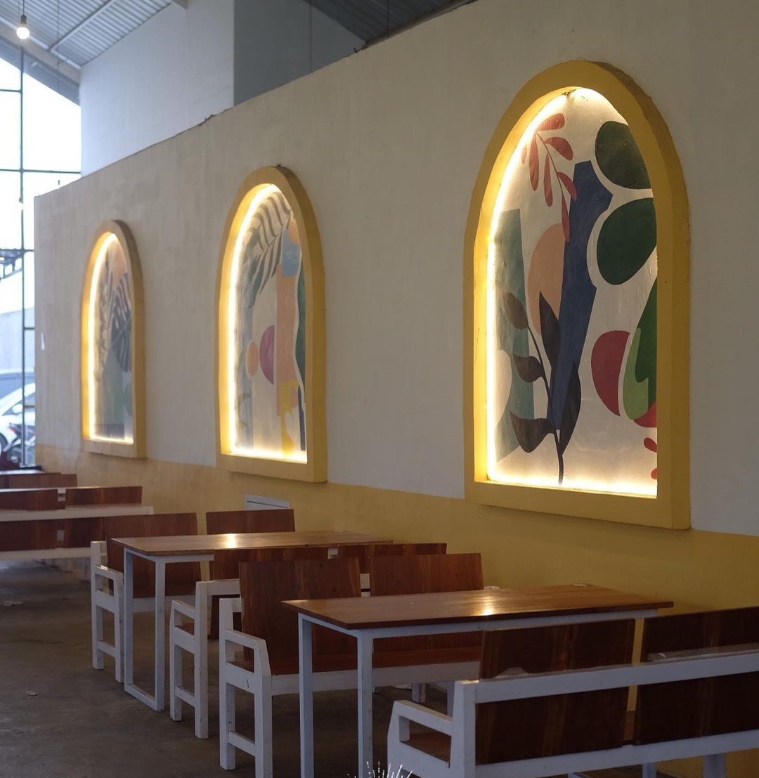 Interior Utama Bento Kopi